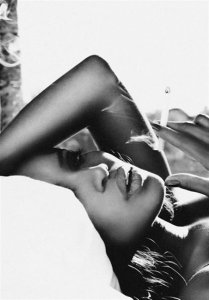 Naomi Campbell Naked 11.jpg