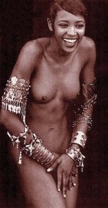Naomi Campbell Naked 34.jpg