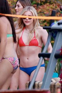 Chloe-Grace-Moretz-in-a-Bikini-18.jpg