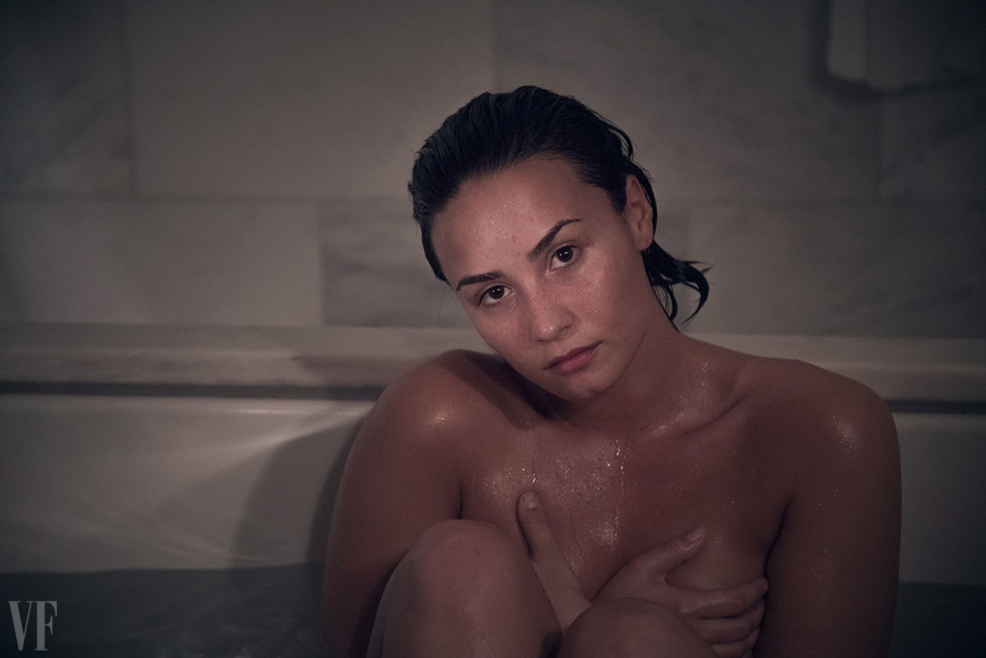 Demi-Lovato-Nude-8.jpg