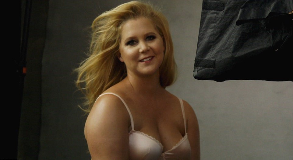 Amy Schumer Sex Real - Amy-Schumer-Topless-1