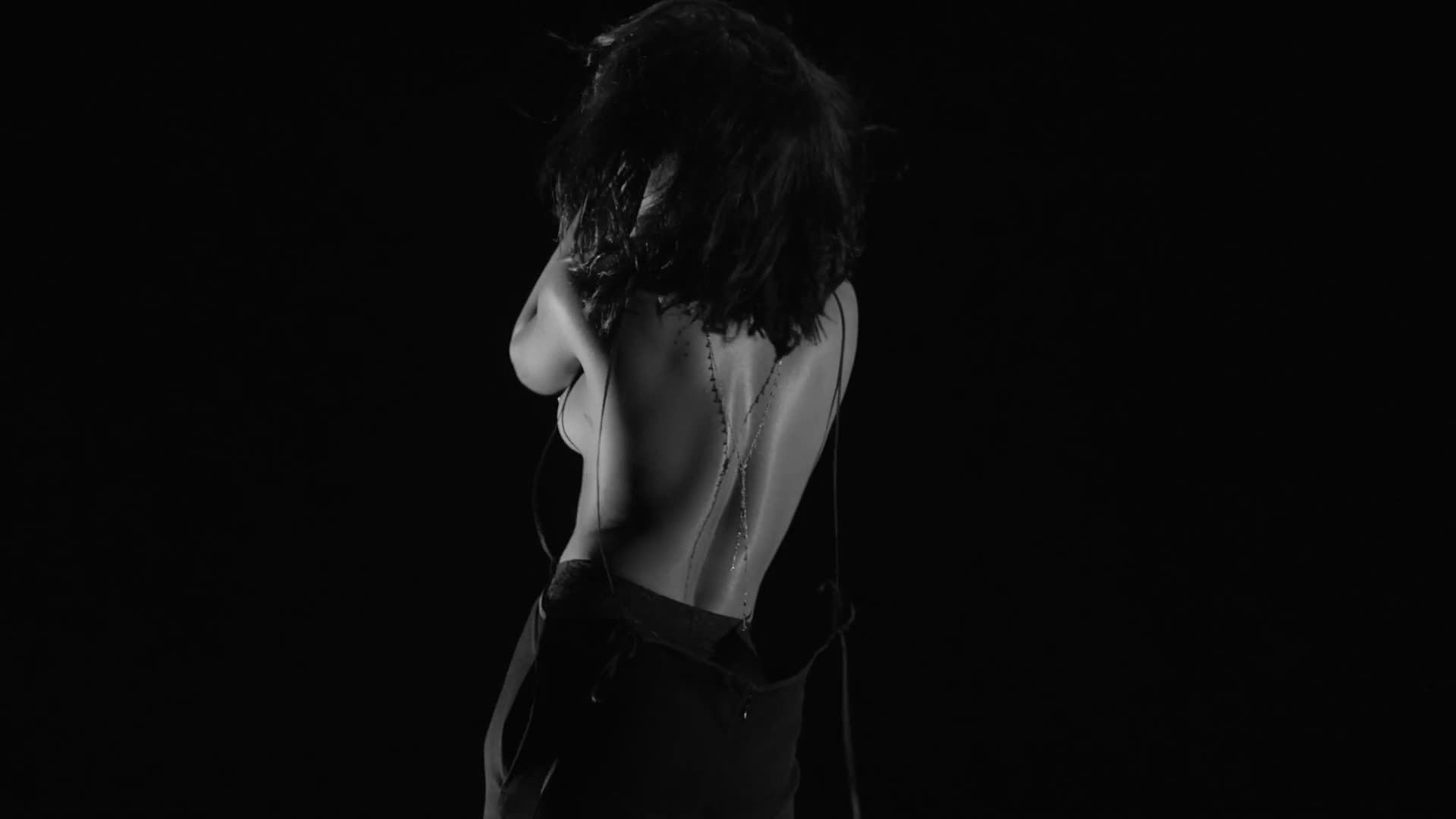Rihanna Topless And See Through 25 Photos Video
