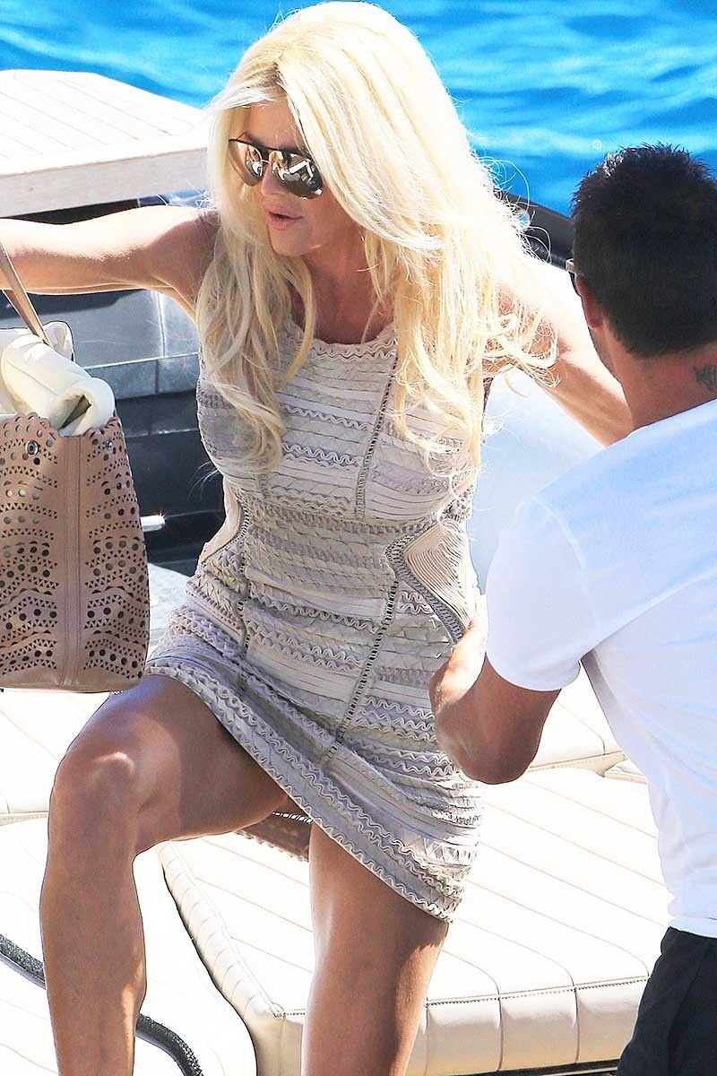 Victoria Silvstedt Nude Pictures 59