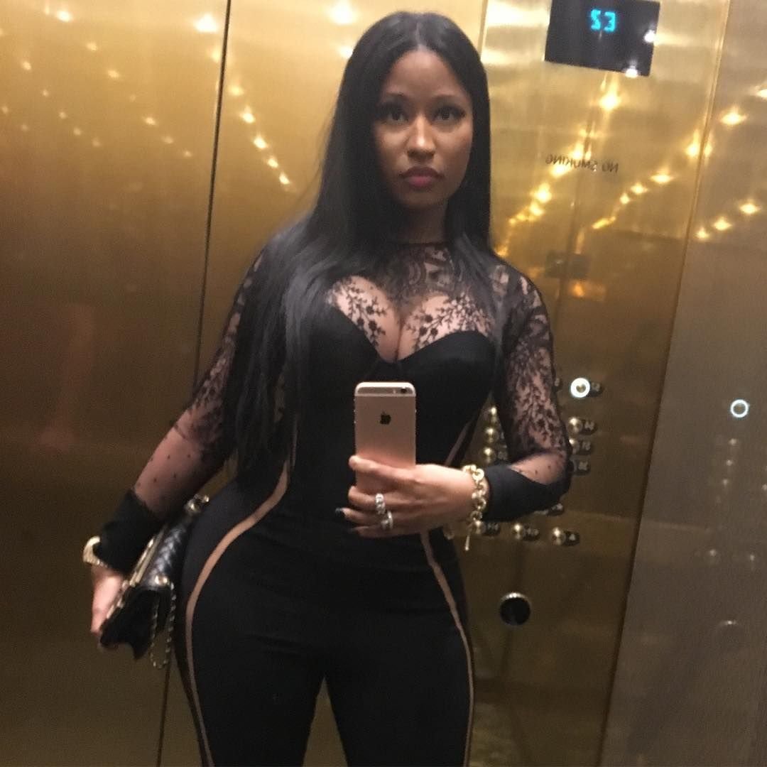 Sexy Nicki Minaj 40