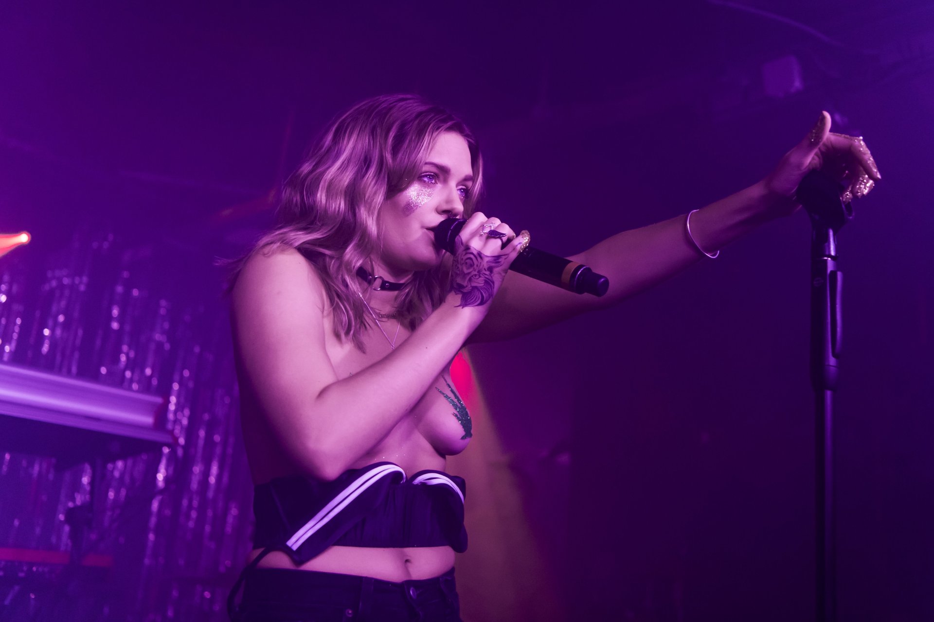 Tove Lo Topless 17 Photos Thefappening
